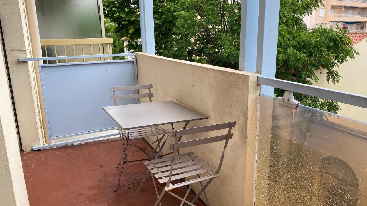 Goeland 3, Climatise, Wifi, Balcons Petite Vue Mer Laterale Au 3 Eme Etage Sans Ascenseur Toulon Exterior foto